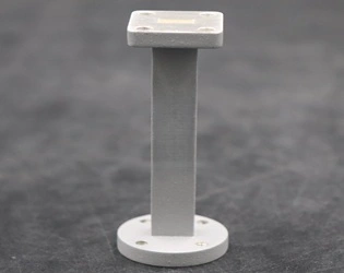 How does a Rectangular Straight Waveguide work?
